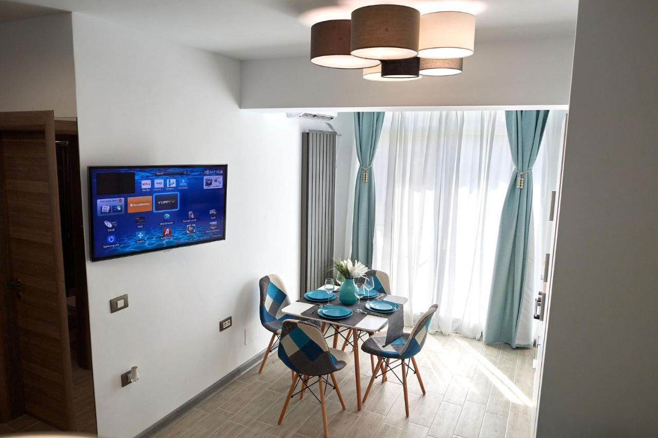 Summer Studio Spa N Pools Beach Resort Năvodari Extérieur photo